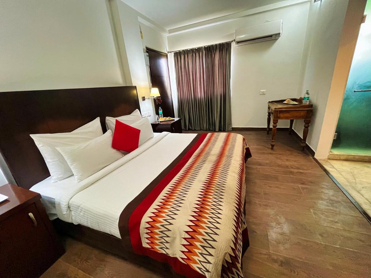 The Orion Express Hotell Jaipur Exteriör bild