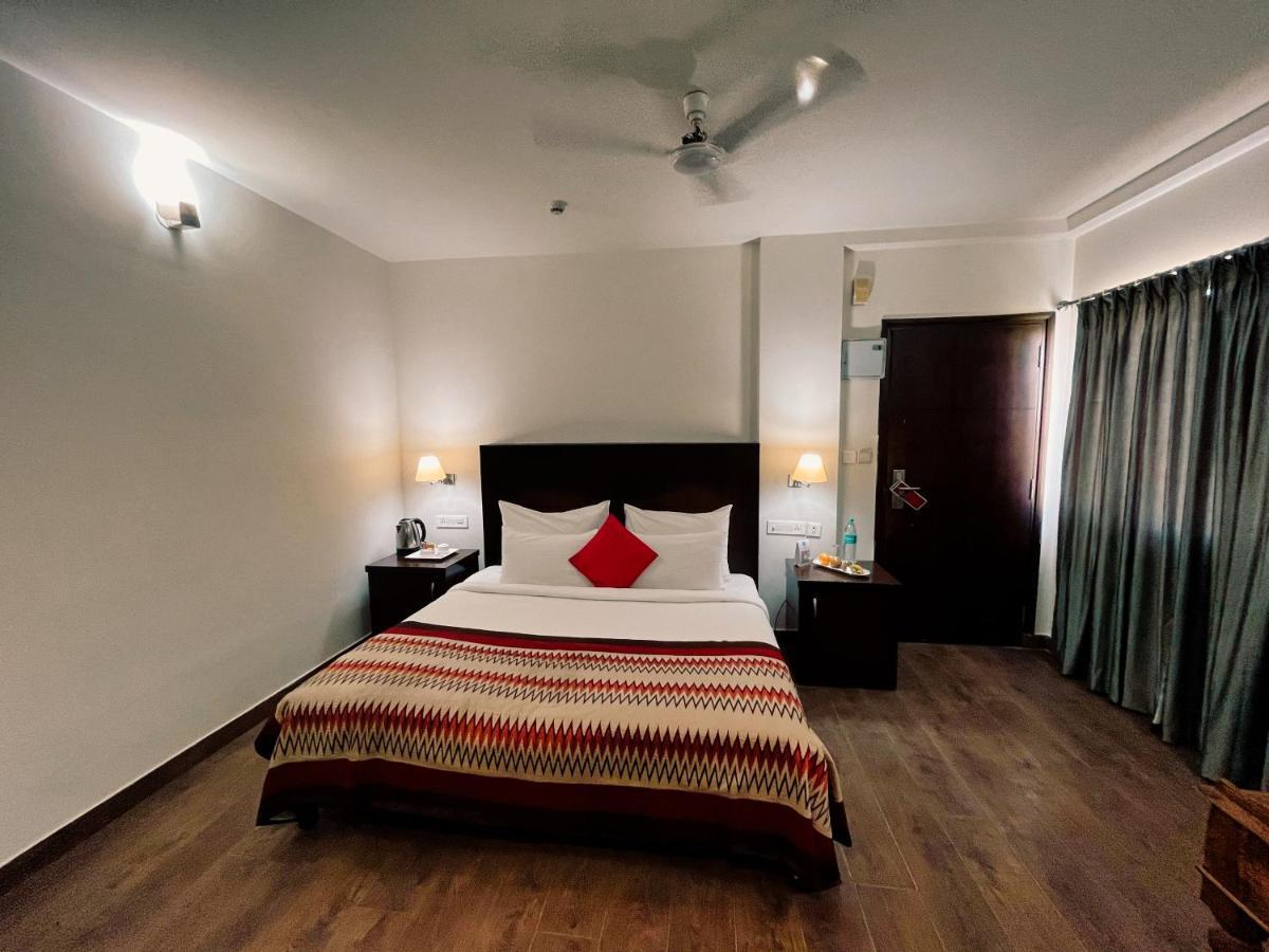 The Orion Express Hotell Jaipur Exteriör bild