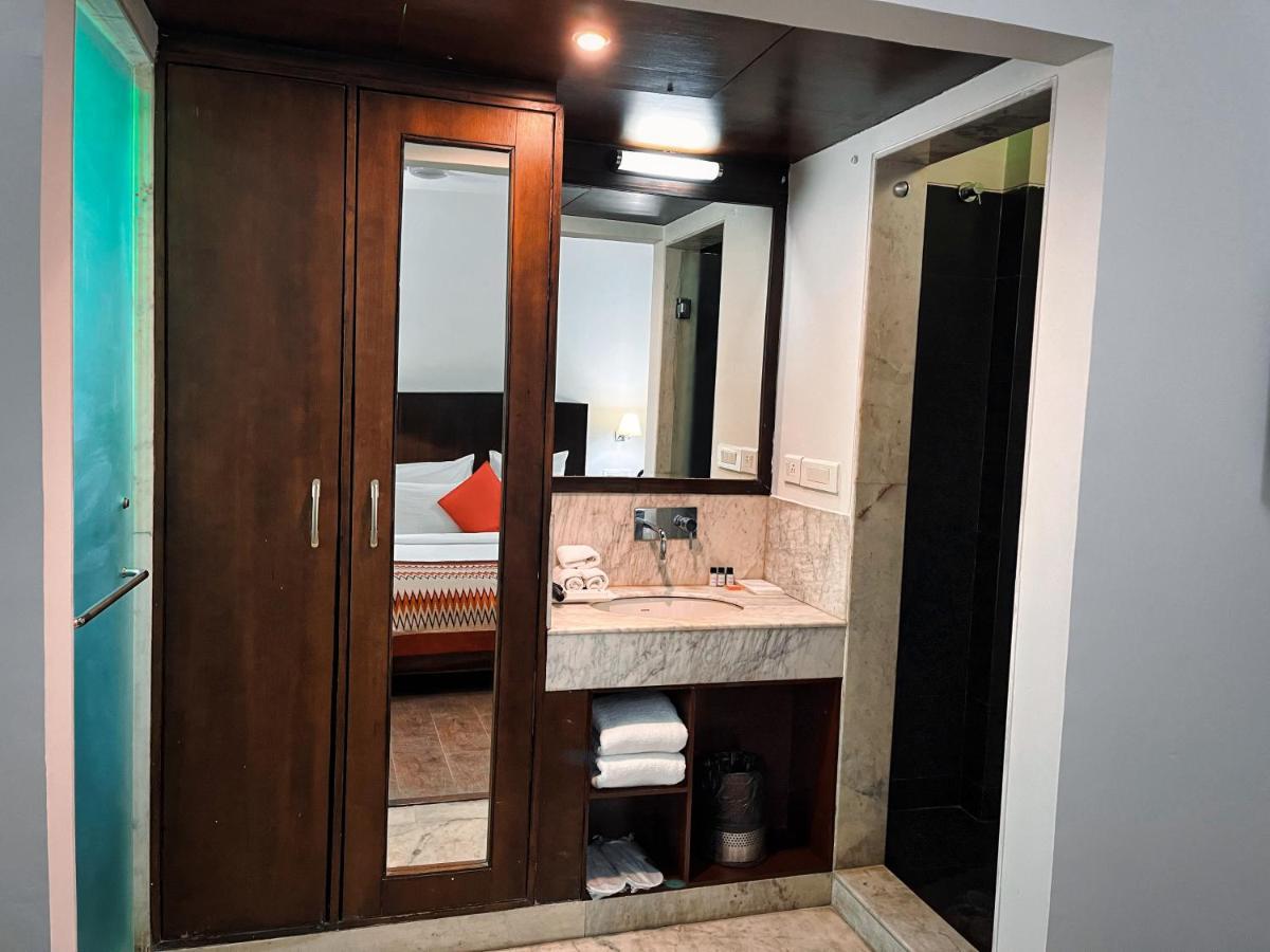 The Orion Express Hotell Jaipur Exteriör bild